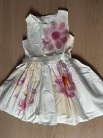 Sarabanda edles Designer Kleid mit Blumen & Strass Gr.116 Nordrhein-Westfalen - Ratingen Vorschau