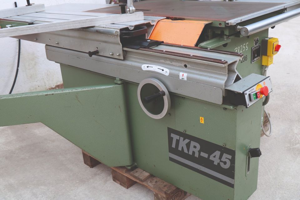 Altendorf Formatkreissäge TKR 45 Top zustand in Essen