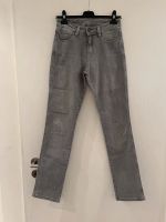 Damen Jeans Jacky-O, W28 L34 hellgrau Nordrhein-Westfalen - Königswinter Vorschau