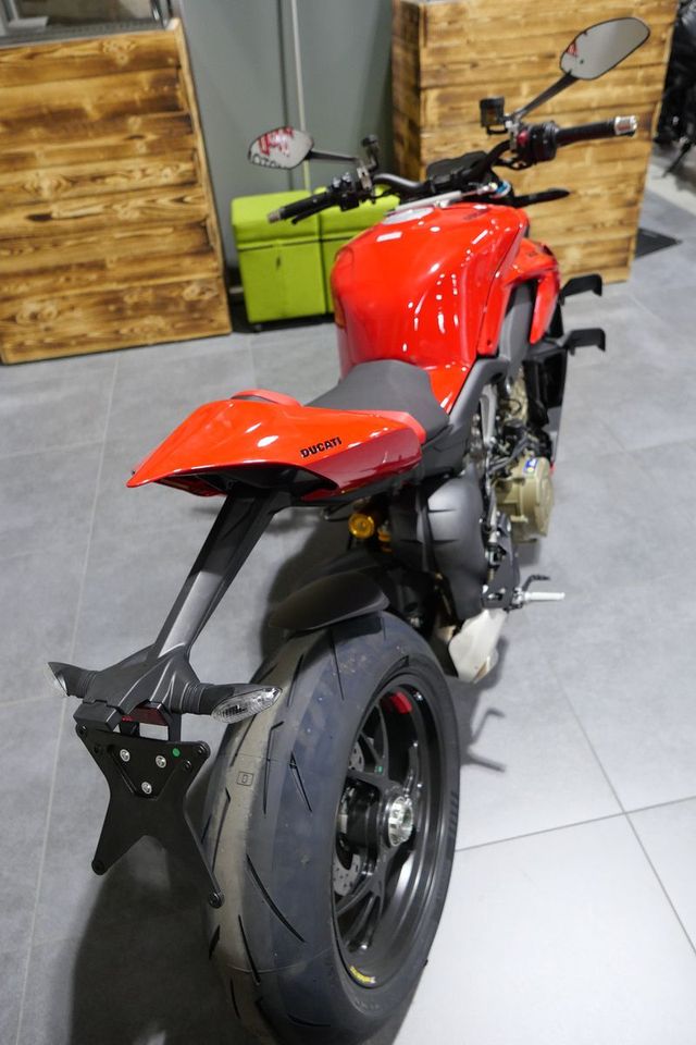 Ducati Streetfighter V4 S in Trier