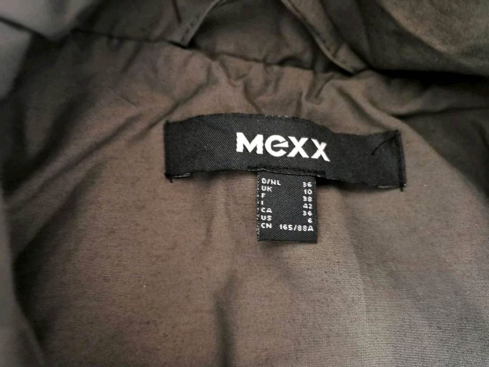 Damen Sommerjacke Parka von Mexx Gr. 36 khaki-grün wie neu in Werl