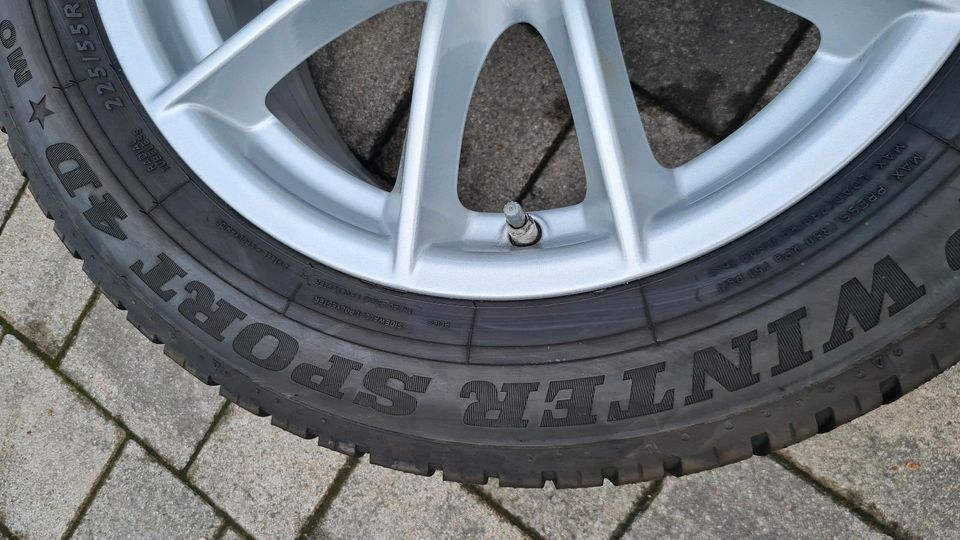 225/55 R17 97H BMW 5er G30 G31 Alufelgen Winterreifen 6868217 in Wöllstein