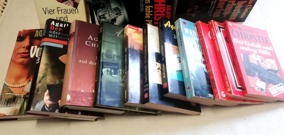 2 Bücher f. 1€ Agatha Christie aus Krimisammlung Queen of Crime in Dortmund