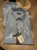 Original Boss Hemden kurzarm 2x … originalverpackt Hessen - Eichenzell Vorschau