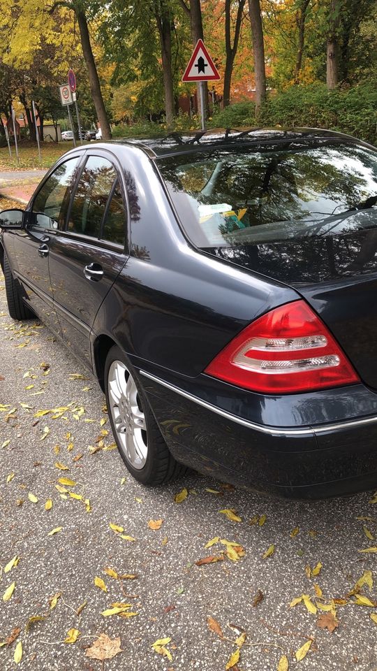 Mercedes Benz C180 in Geesthacht