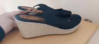 Sandalen dunkelblau von tommy hilfigher Größe 40 Bayern - Seßlach Vorschau