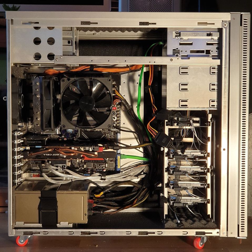 Lian-Li PC-A71F Workstation / Gedämmt / Noiseblocker in Krefeld