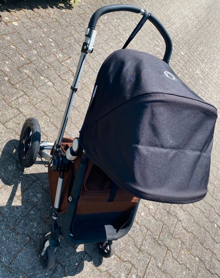 Bugaboo Cameleon - Kombi-Kinderwagen, viel Zubehör in Bad Vilbel