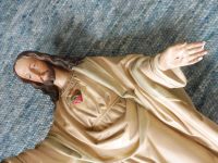 Heiligenfigur Jesus mit offenem Herzen 61cm Skulptur Hessen - Niedernhausen Vorschau