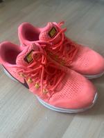 Nike Zoom Vomero Niedersachsen - Oldenburg Vorschau