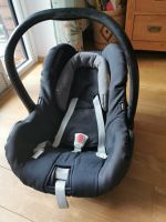 Maxi Cosi Babyschale Kindersitz mit Neugeboreneneinsatz Altona - Hamburg Ottensen Vorschau