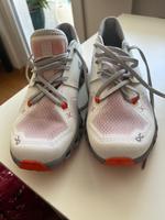 On Sneaker nur 1x getragen Frankfurt am Main - Bornheim Vorschau