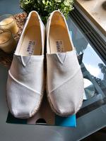 Toms Espadrilles Plateau Gr. 37 Neu Nordrhein-Westfalen - Kamen Vorschau