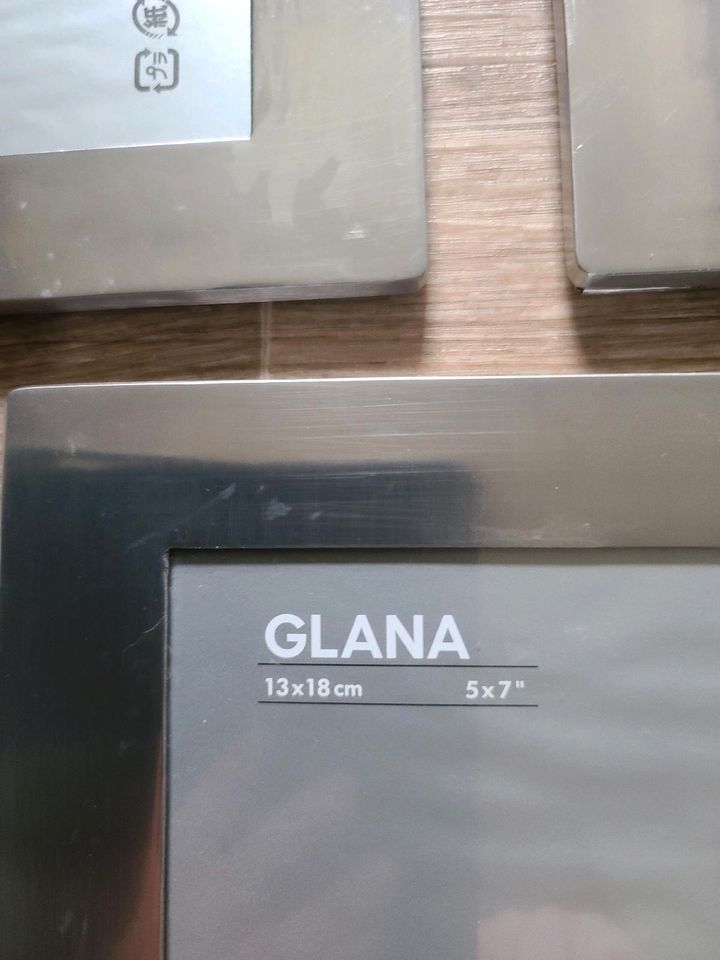 Ikea Glana Bilderrahmen Vollmetall für Bilder 13 x 18 cm Neu! in Jever