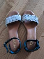 Sandalen Leder schwarz beige neuwertig Gr. 39 Hamburg-Mitte - Hamburg Wilhelmsburg Vorschau
