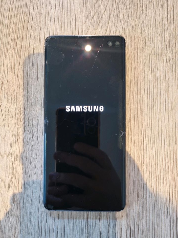 Samsung Galaxy S10+ S10 plus Duos mit Hülle und Folie in Bloh