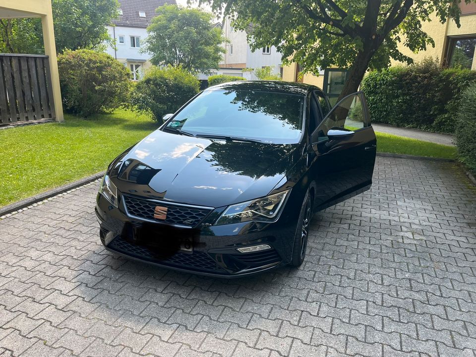 Seat Leon Cupra in Stuttgart