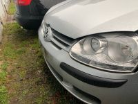 Vw Golf 5 1,6 BSE FVH LA7W Getriebe Abs Achse Federbein Lenkrad Nordrhein-Westfalen - Solingen Vorschau