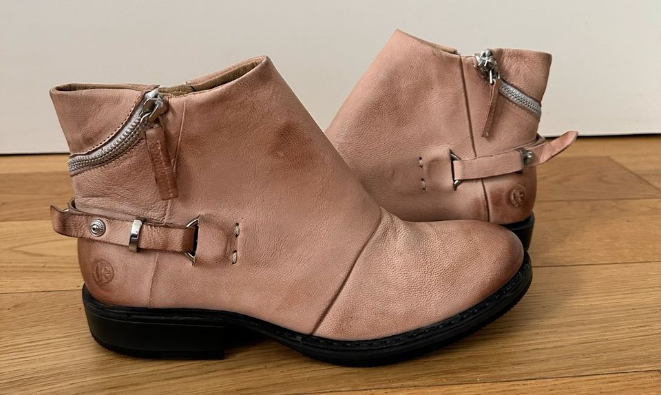 Jolana & Fenena NEU  Damen Stiefeletten 39 in Berlin