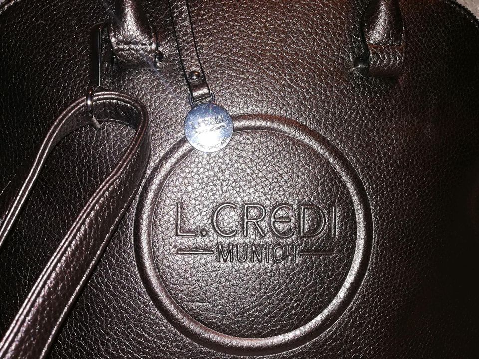 L.CREDI Damen Tasche NEU in Nürnberg (Mittelfr)