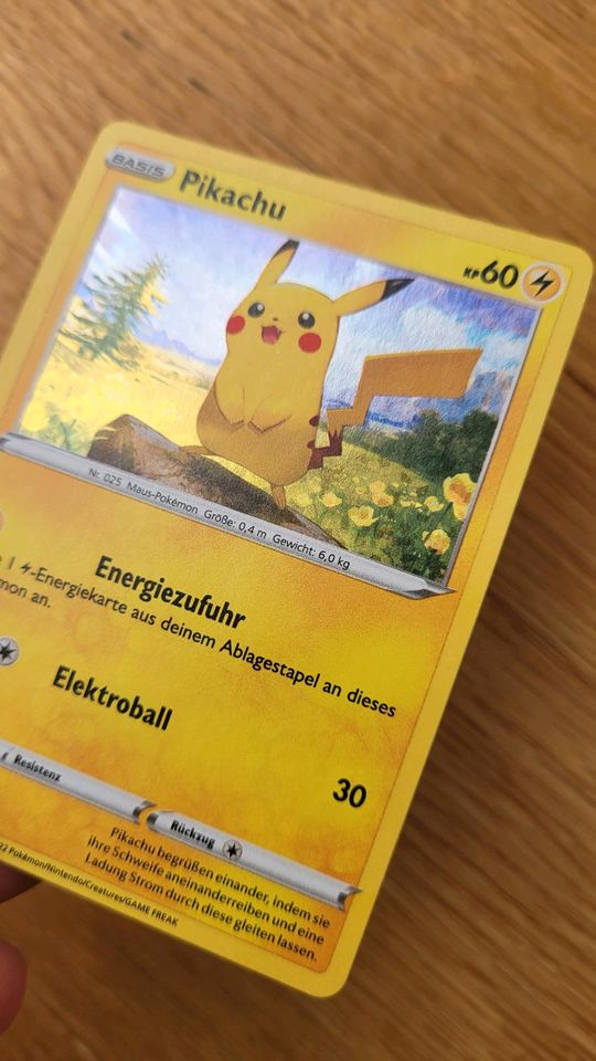 Pokemon Karte Pikachu Holo McDonalds in Gutach