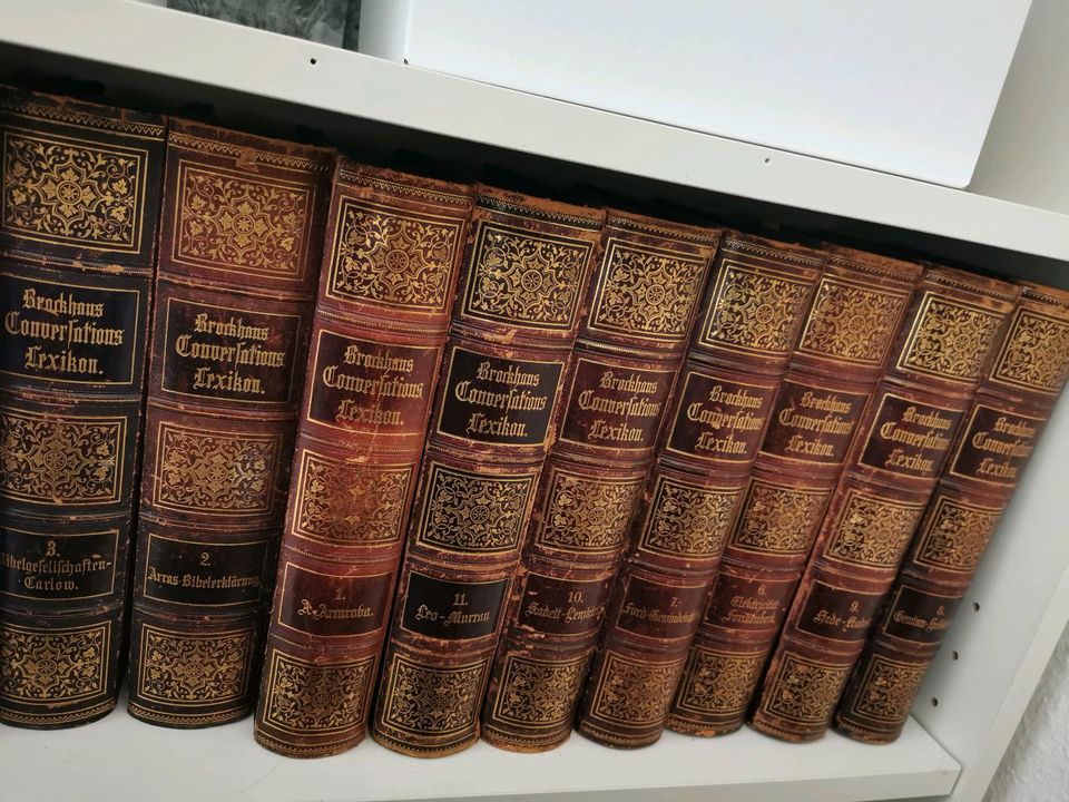 Alte Bücher: Brockhaus 1882,Goethe,Schiller,Grillparzer, Freytag in Berlin