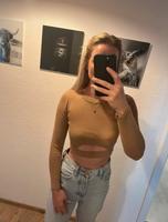 Damen Langarm Shirt in Größe S Dresden - Weixdorf Vorschau