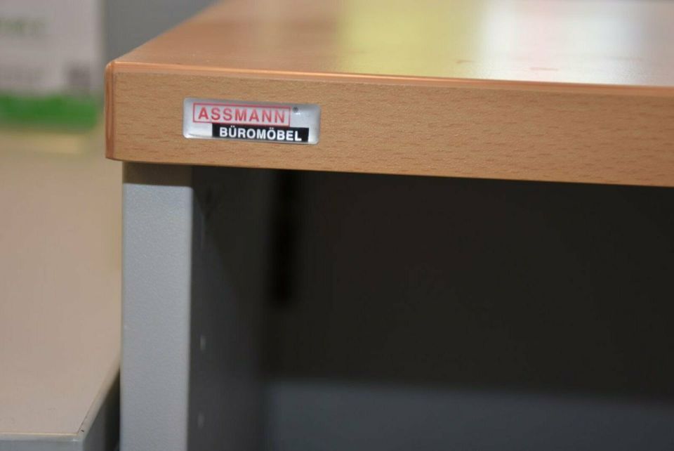Büromöbel Assmann Technikboard, 1x Schublade, gebraucht in Zülpich