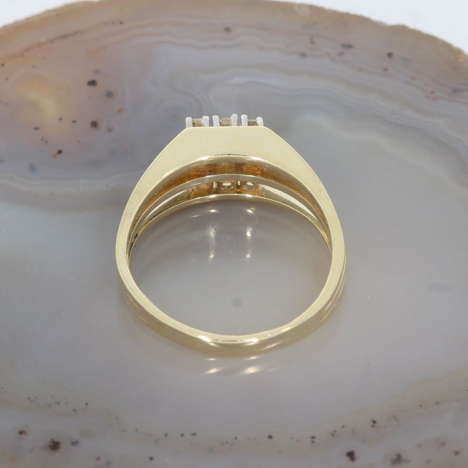 WERT 1100 € BRILLANT RING 585/14 KARAT GELB GOLD vxlt 85503 in Essen