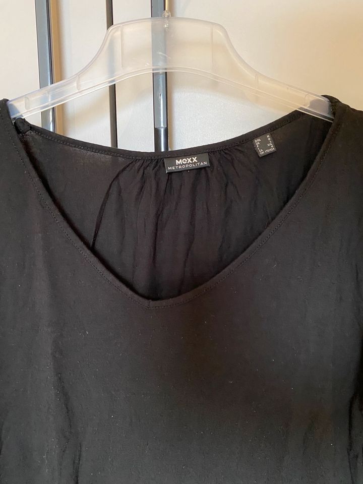 T-Shirt schwarz Mexx Gr. M in Lemgo