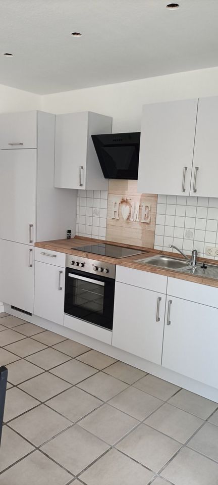Wohnung / Apartment mit Küche und Einbaumöbel in Minden