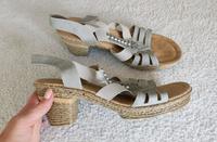 Rieker 40 Sandalen Sandalette grau Pumps Bayern - Rednitzhembach Vorschau