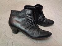 Kurzstiefelette, „Tamaris", Gr. 39, schwarz, gut erhalten! Sachsen - Bockau Vorschau