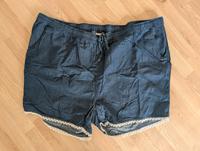 kurze Hose, Größe 56 Niedersachsen - Rechtsupweg Vorschau
