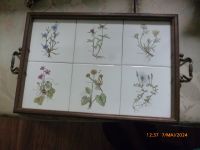 Sehr altes Tablett, Kacheln, Blumen,bunt, Holz,Griffe, Hessen - Oberursel (Taunus) Vorschau