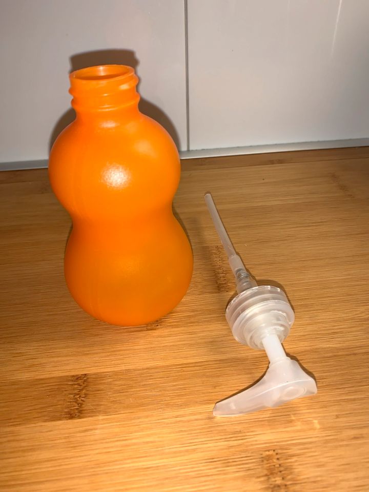 KOZIOL kl. Pumpflasche orange Spülmittel Seife 0,2 l TOP in Essen