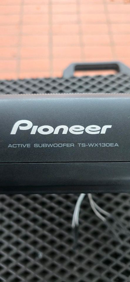 Subwoofer von Pioneer in Mülheim (Ruhr)