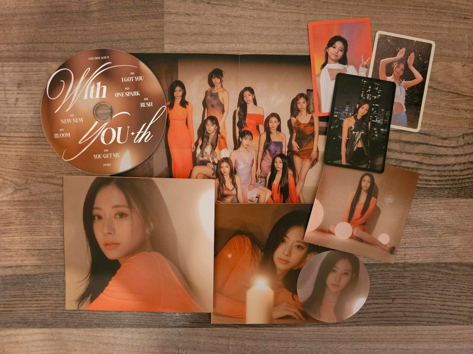 TWICE Tzuyu Youth You-th Official Digipack Version KPop Album in Bochum