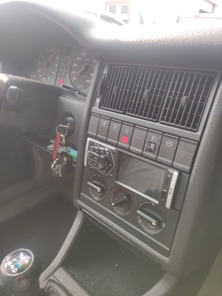 Audi 80 B4 2.0 in Langenweddingen