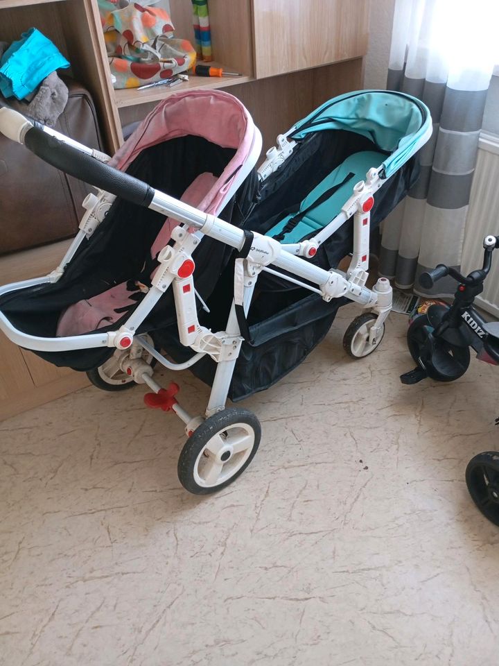 Kinderwagen in Halle