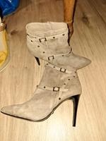 Verschiedene Markenschuhe 39 NEU und gebraucht Nordrhein-Westfalen - Wesel Vorschau