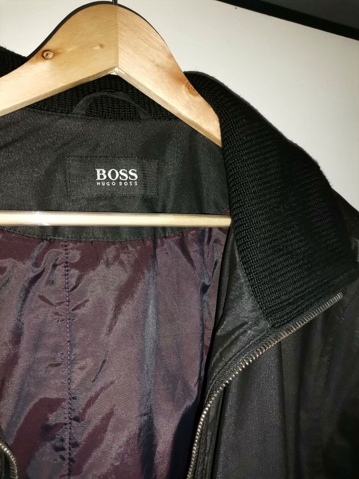 Mantel / Jacke lang. Hugo Boss. Gr. 56/XL in Neutraubling in Neutraubling