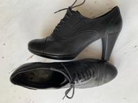 GABOR Pumps Halbschuhe Schnürschuh super bequem schwarz 40 Berlin - Friedenau Vorschau