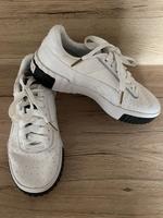 Puma Sneaker weiß 38,5 Leder Baden-Württemberg - Bietigheim Vorschau