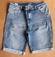 MAVI Shorts Jeans Sporty Denim hellblau Gr. 30 Baden-Württemberg - Pfullingen Vorschau