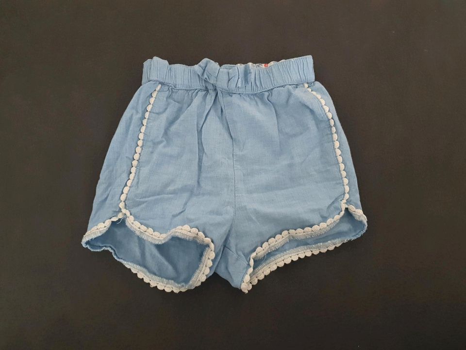 Shorts 92 Mädchen ♡ in Saaldorf-Surheim