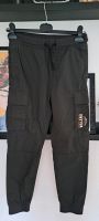 Coole Cargo Jogpants H&M Gr. 164 schwarz neu Niedersachsen - Oldenburg Vorschau