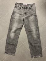 Tommy Jeans grau Gr. 27/30 Harper Düsseldorf - Benrath Vorschau