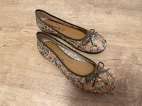 Tamaris Ballerinas Blumen Gr. 38 - 38,5 (39) Neu Köln - Bayenthal Vorschau