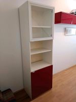 IKEA Besta Büro Schrank/Vitrine rot/weiß, Büroschrank Hessen - Gießen Vorschau